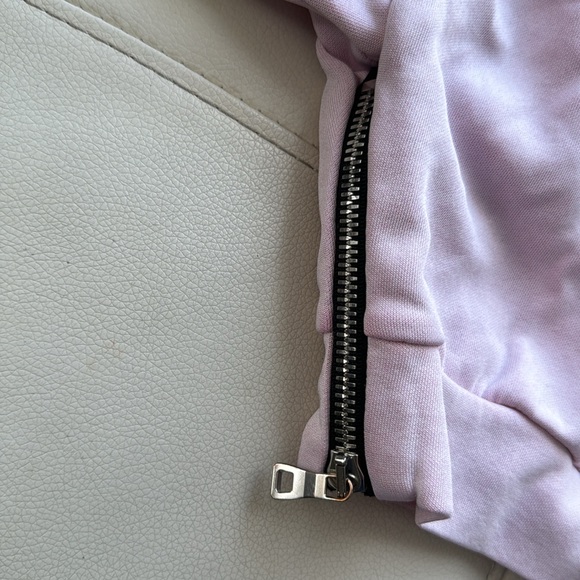 Balmain - Picture 11 of 11